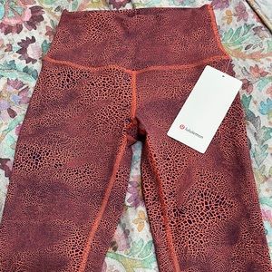 Lululemon Wunder Train HR Tight 25”